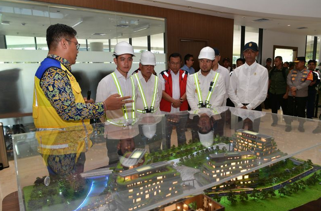 吉布兰视察新首都，确保基础设施准备就绪