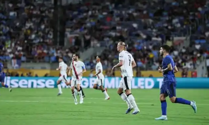 世俱杯：曼城加时3-4遭新月淘汰 