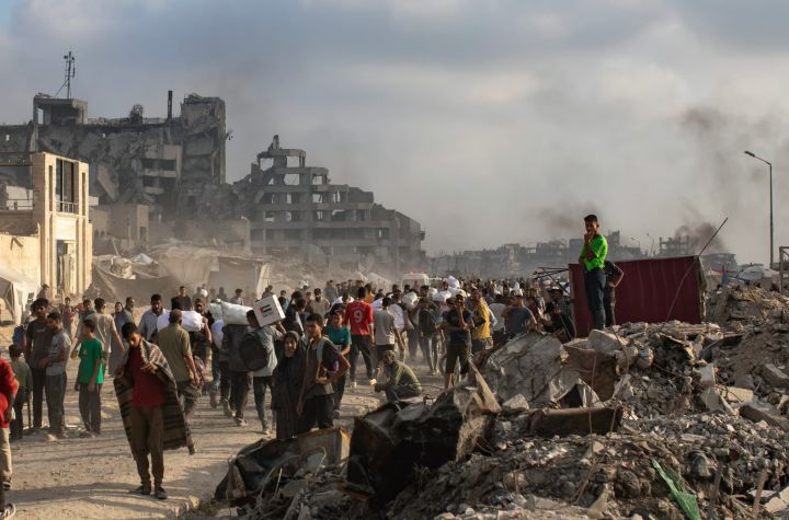 以色列空袭加沙海滩咖啡馆，造成至少30人死亡 