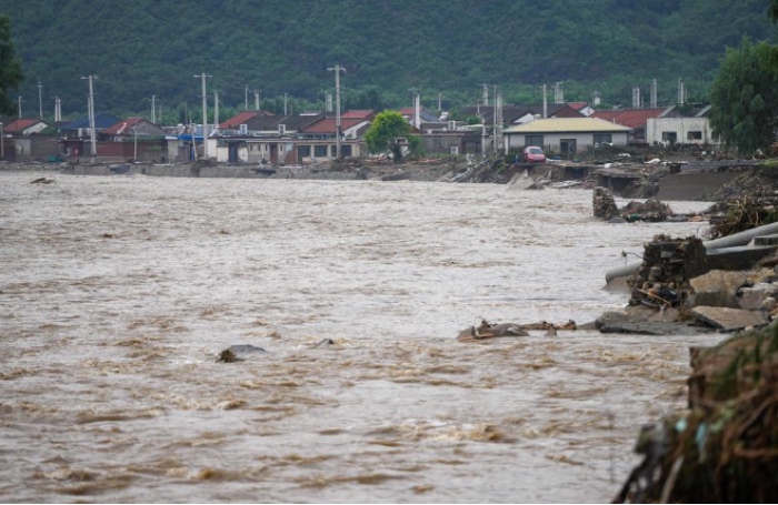 中国暴雨洪涝灾害致52人死亡