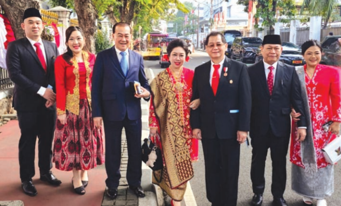 多位知名企业家齐聚国家独立宫共庆印尼建国80周年