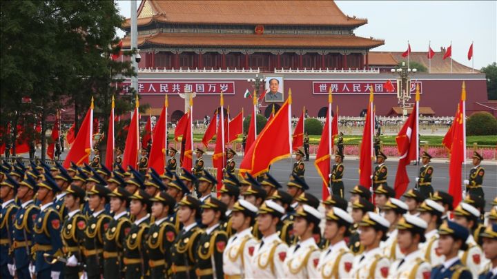 中国举行九三盛大阅兵，展示与俄朝团结 