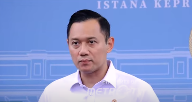 普拉博沃与部长阿古斯商讨巨型海堤建设规划