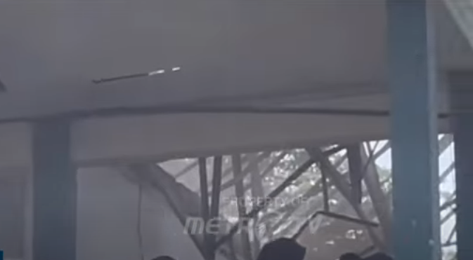 茂物市中学坍塌事故：教育部派发援助物资