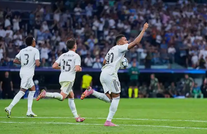 欧冠：皇马2-1马赛取开门红 