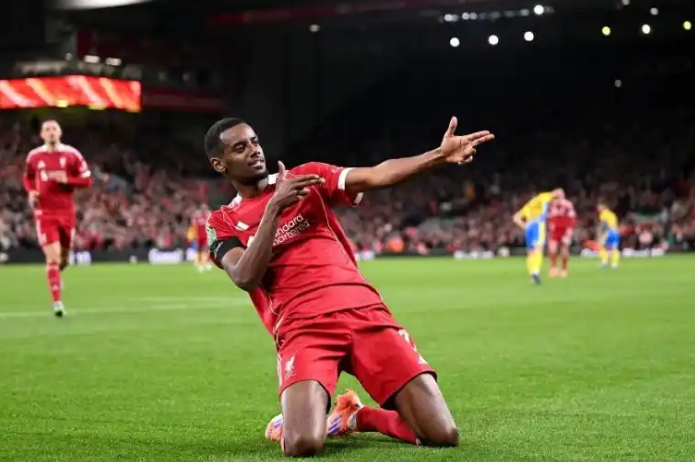 联赛杯：利物浦2-1南安普顿晋级