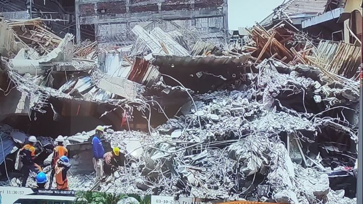 西都阿佐学校建筑物坍塌事故：新增发现4具遗体 