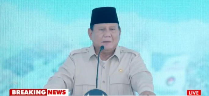 普拉博沃出席毒品销毁活动,总量214吨