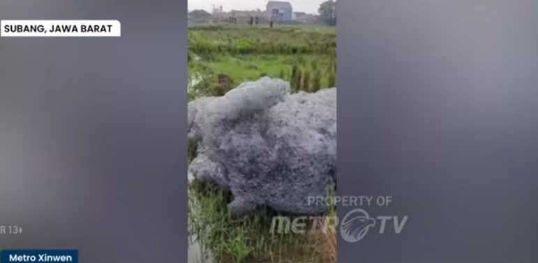 西爪哇省长要求环境部调查苏邦县废泡沫雨