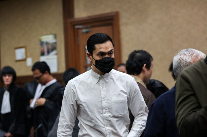 锡矿贪污案：哈尔威已被关进监狱 