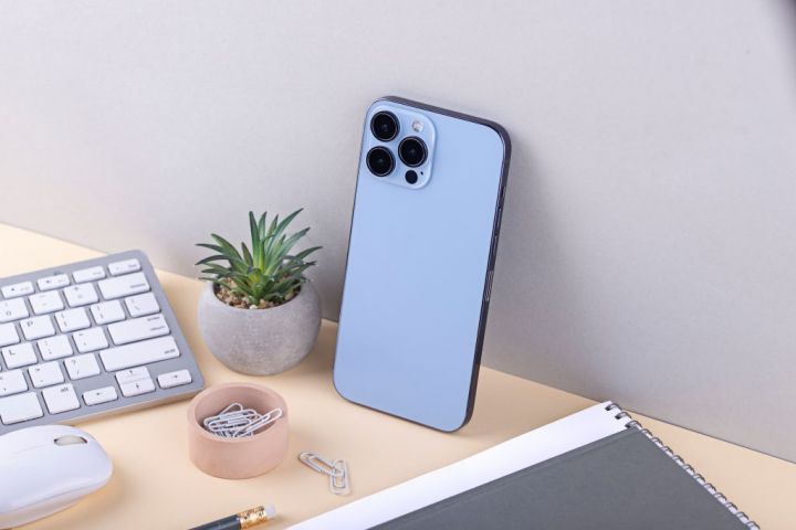 iPhone 17助力苹果创历史营收新高