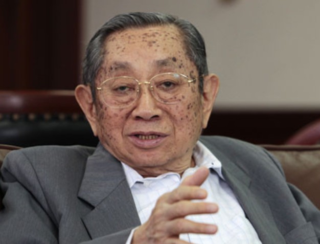 丝绸环境区创办人迪宁经去世，享年94岁