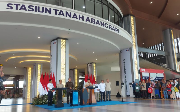 雅加达新塔纳阿邦火车站落成