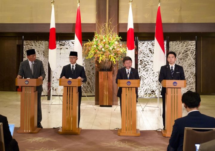 日本与印尼召开第三次外长防长会议 