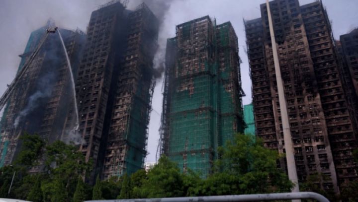 香港大埔火灾死亡人数升至94人