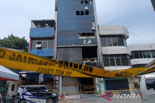 雅加达大楼火灾事件：警方将公司总裁被列为嫌疑人 