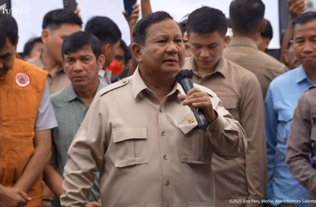 普拉博沃再次探访亚齐塔米昂洪灾安置点 