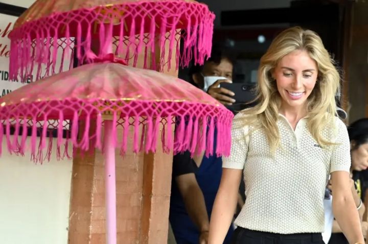 印尼就邦妮·布鲁不当行为提出投诉