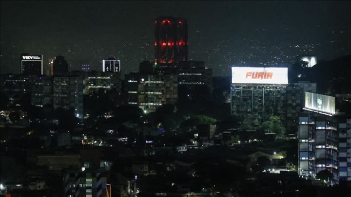 美国对委内瑞拉军事行动已致80人死亡 