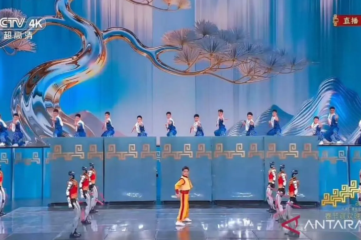 中国各地欢度春节    中媒记者解析节日消费新亮点 