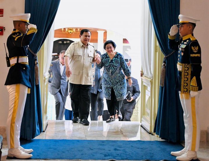 普拉博沃与梅加瓦蒂会面   强化沟通迎开斋节