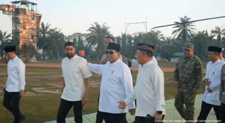 普拉博沃与吉布兰异地礼拜 展现亲民形象 