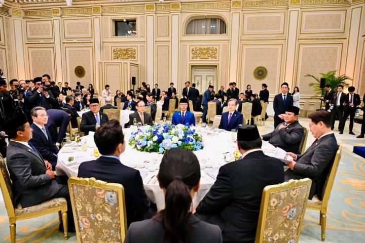 普拉博沃出席李在明举行的欢迎宴会