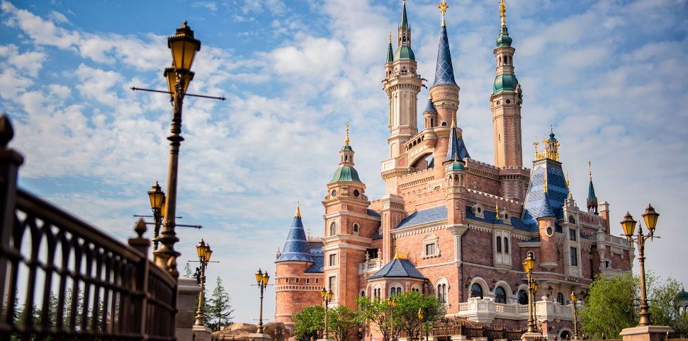 上海迪士尼启动十周年庆典     打造沉浸式奇妙体验