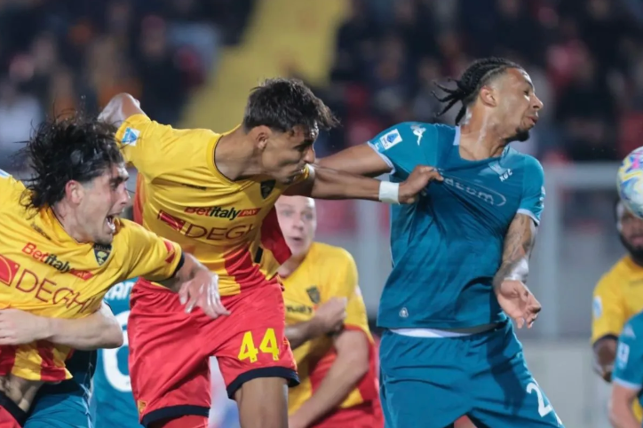 意甲：莱切1-1逼平佛罗伦萨