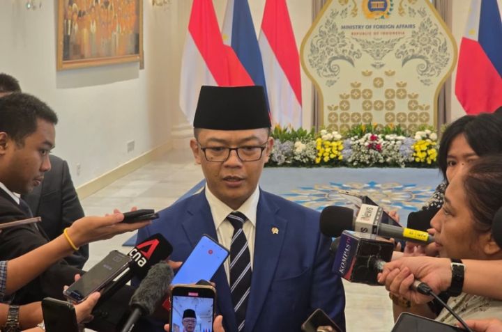 外长：印尼不会在马六甲海峡征收通行费