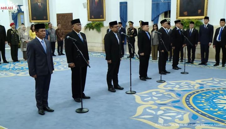 普拉博沃主持多位政府官员就职仪式