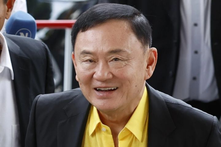 泰国前总理他信获准假释 