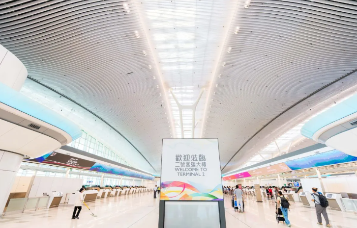 香港国际机场第二航站楼新设施启用