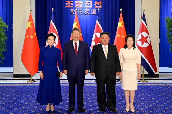 金正恩为习近平举行欢迎宴会