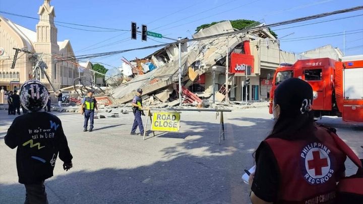 菲律宾地震死亡人数升至32人