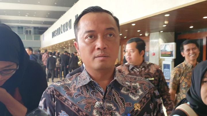 政府承诺增强市场信心   推动经济持续增长  