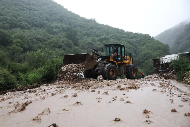 中国派出工作组指导甘肃山洪灾害救援 