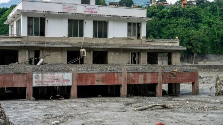 尼泊尔泥石流灾害死亡人数增至1204人