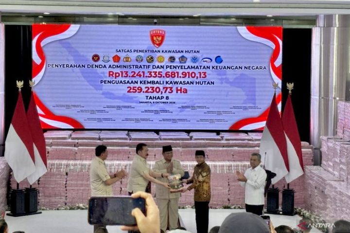 森林区域整顿工作组向国家移交25.923万公顷土地      普拉博沃见证 