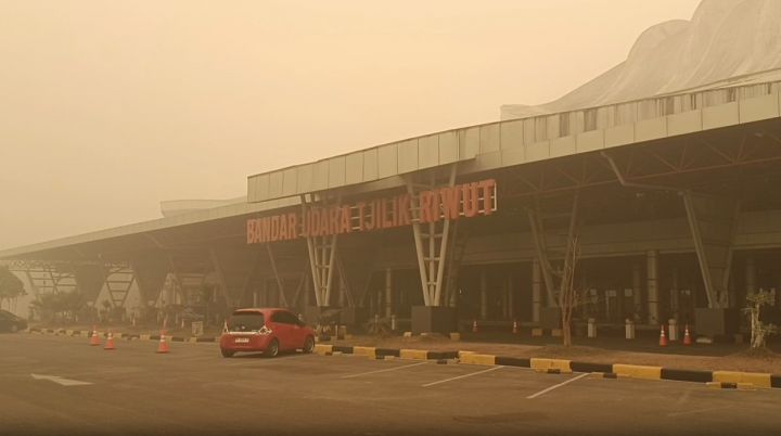 国内多地森林火灾持续： 巴朗卡拉雅空气质量达危险等级 
