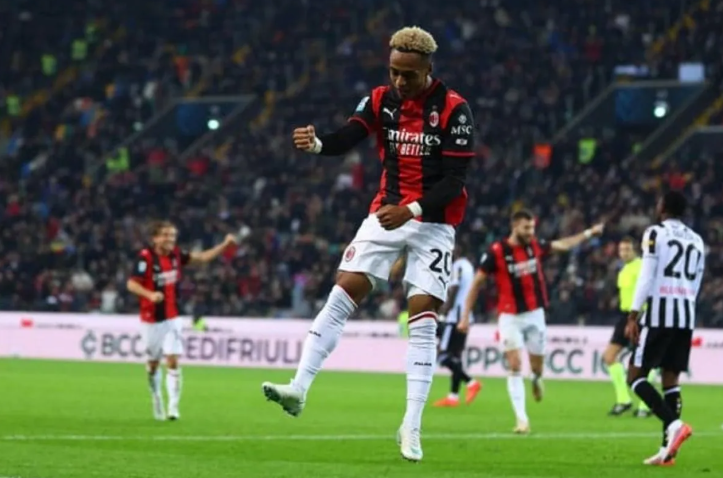意甲：AC米兰2-0乌迪内斯 
