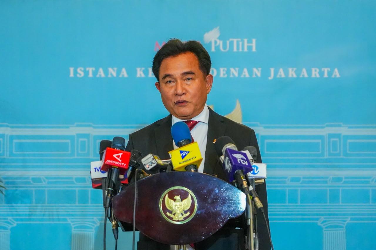 普拉博沃强调完善反腐败法规须保护国家财富 